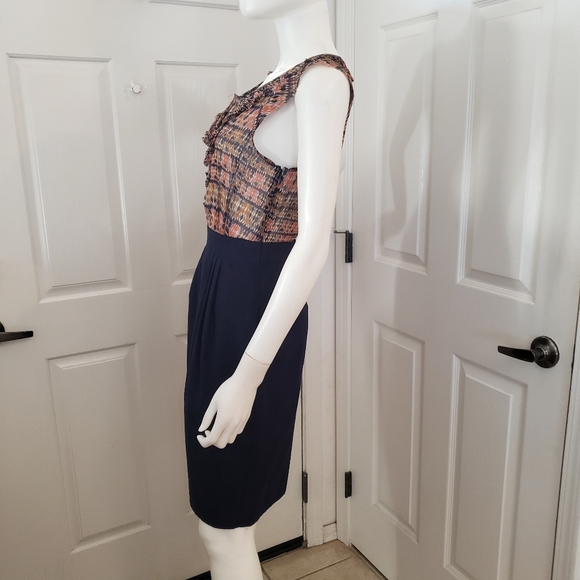 Maeve Dress with Ruffled Printed Top and Navy Skirt Sz 0 - Picture 2 of 8